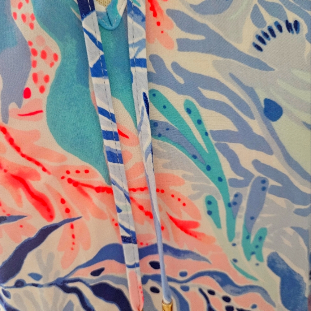 NWT Lilly Pulitzer Willa Flounce Kalediscope Blue and Pink Patterned Blouse - Picture 6 of 7